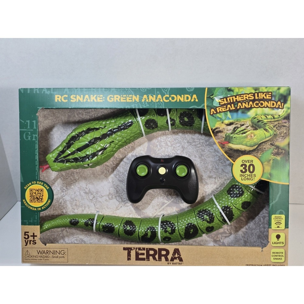 Anaconda Snake Remote Control Lighted Eyes Over 30" Long Perfect Prank Toy. NEW